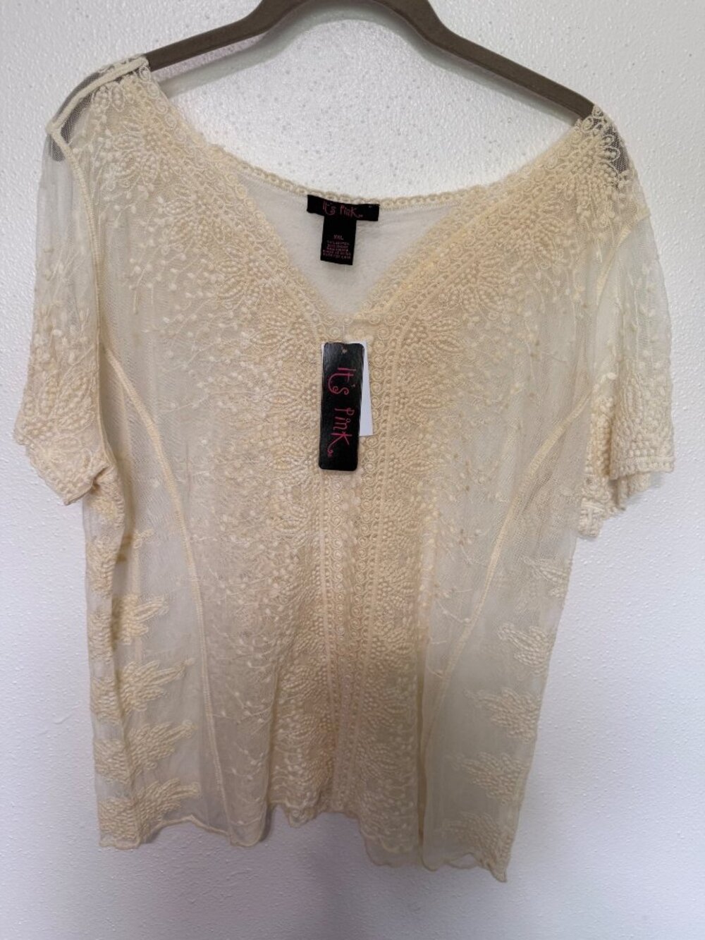 It's Pink Top Cream Sheer with Crochet /Embroidery NWT S/S Womans 2X